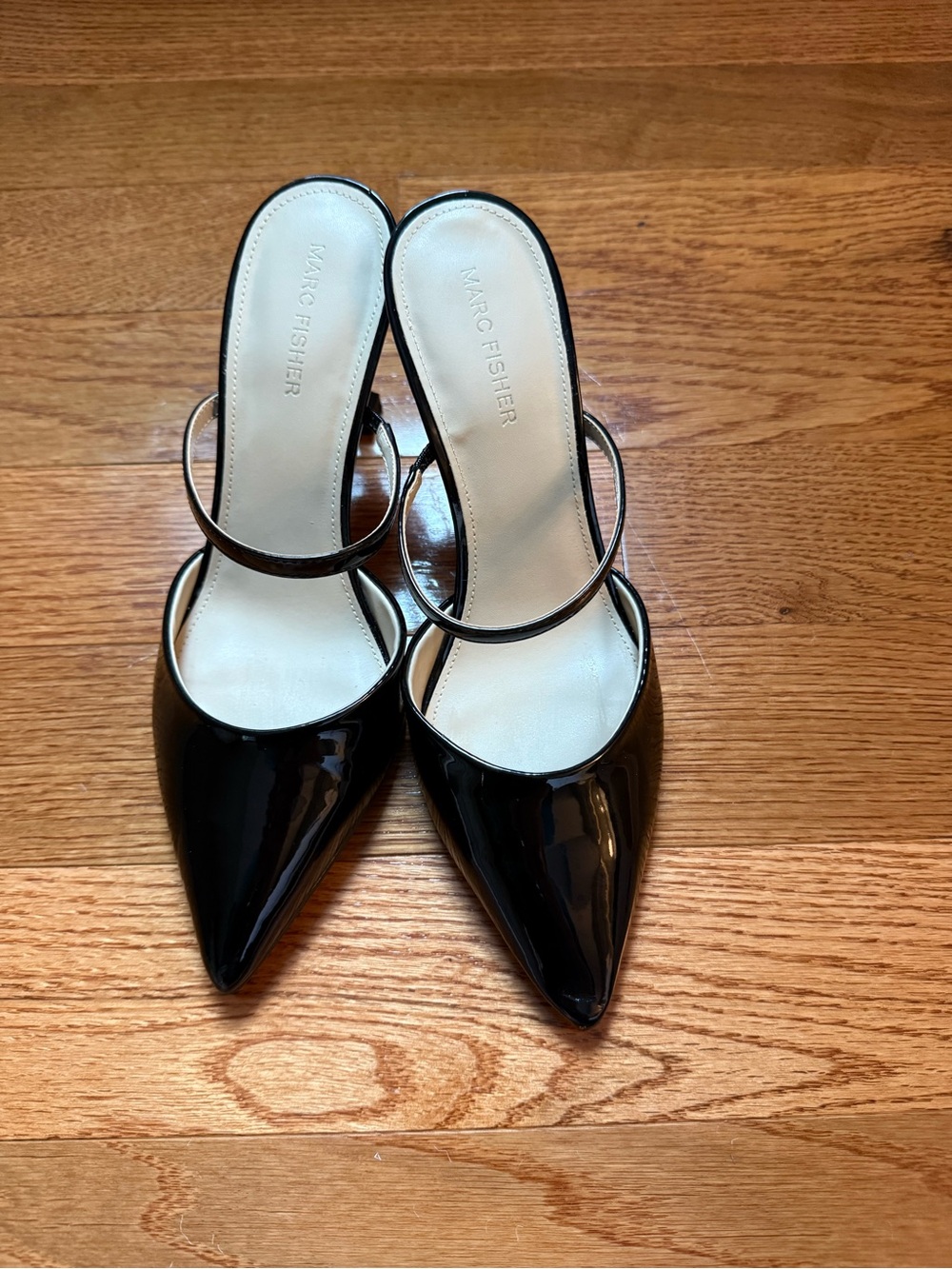 Marc Fisher Black Patent Pointed Toe Heels Size 8.5 - Picture 7 of 9